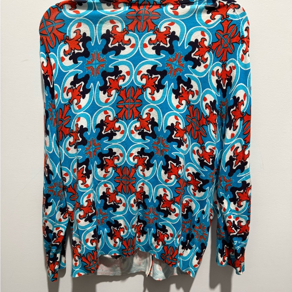 Crown & Ivy red orange and Blue Floral light weight sweater